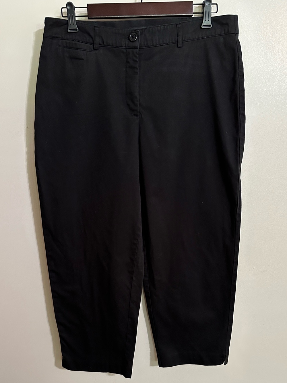 Counterparts Women's Black Cropped Pants